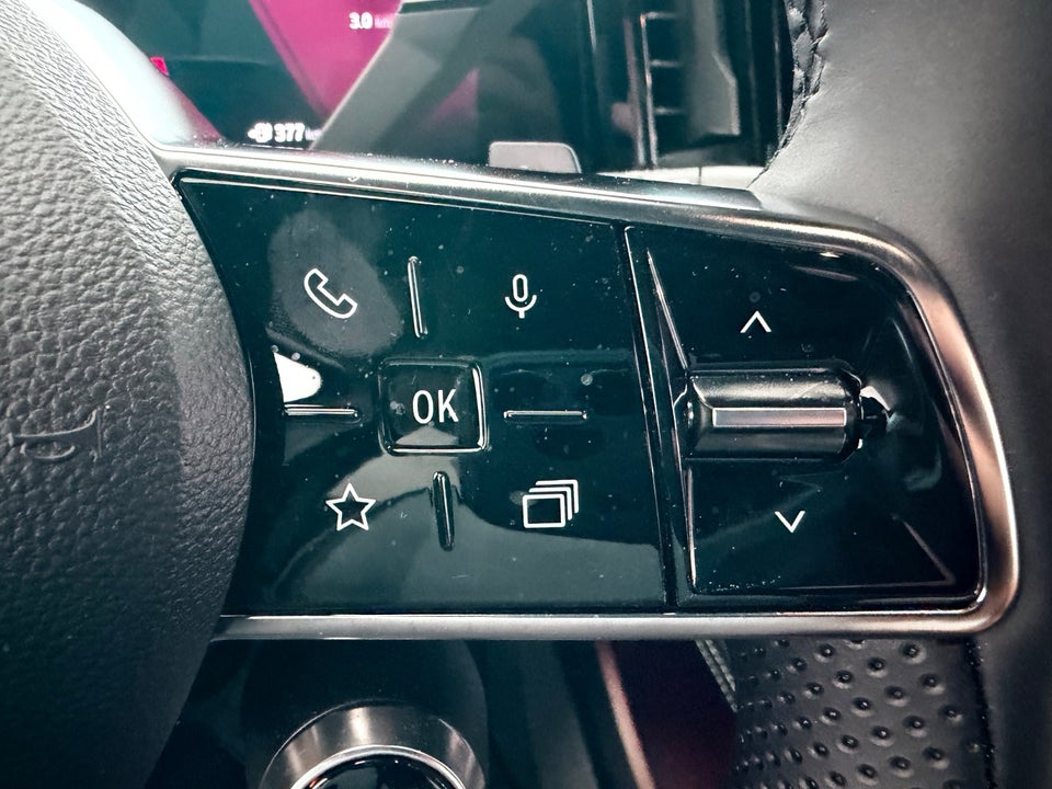 Renault Megane E-Tech 60 Techno+ 5d