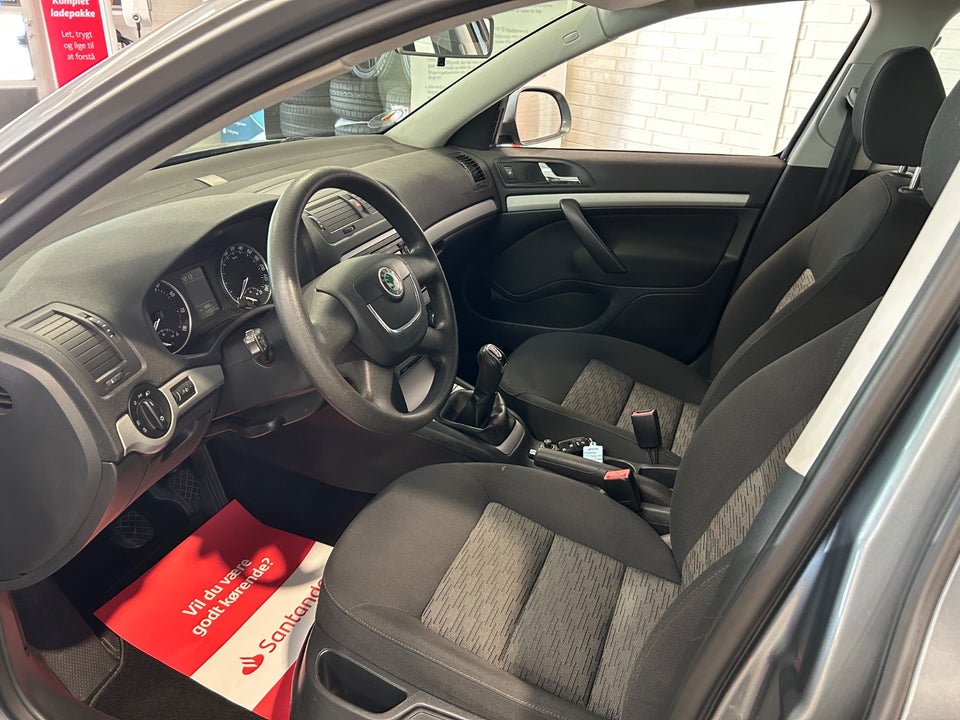 Skoda Octavia 1,4 TSi 122 Ambiente Combi 5d
