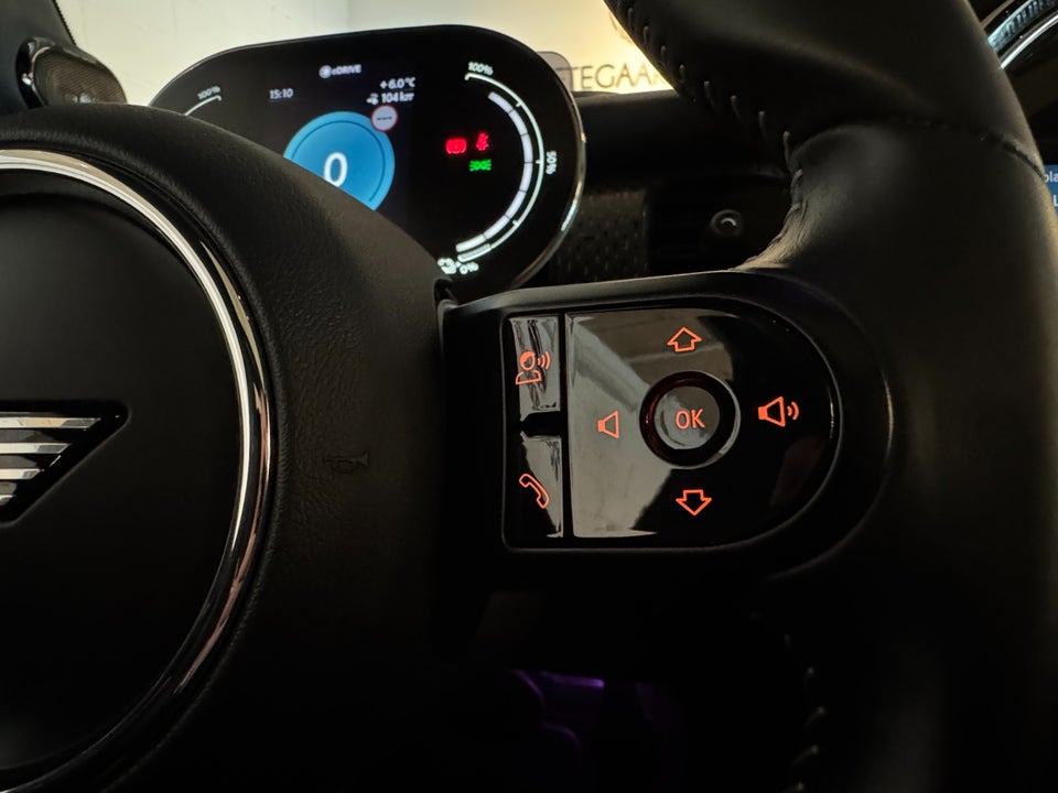 MINI Cooper SE Premium Extra 3d