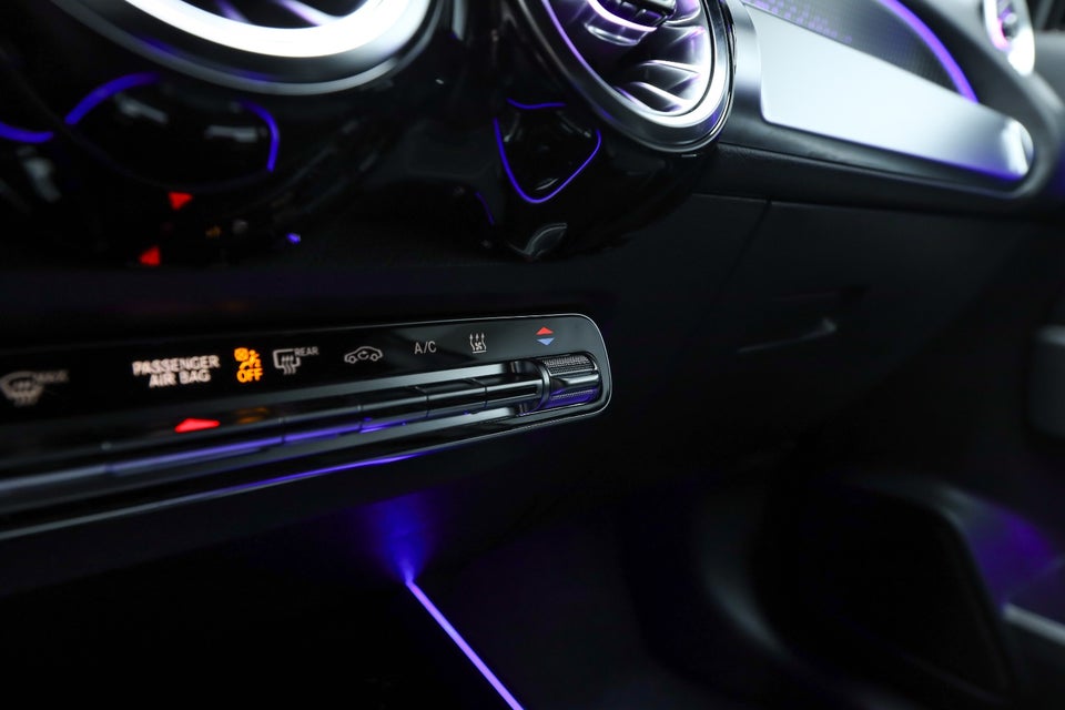 Mercedes EQB300 AMG Line 4Matic 5d