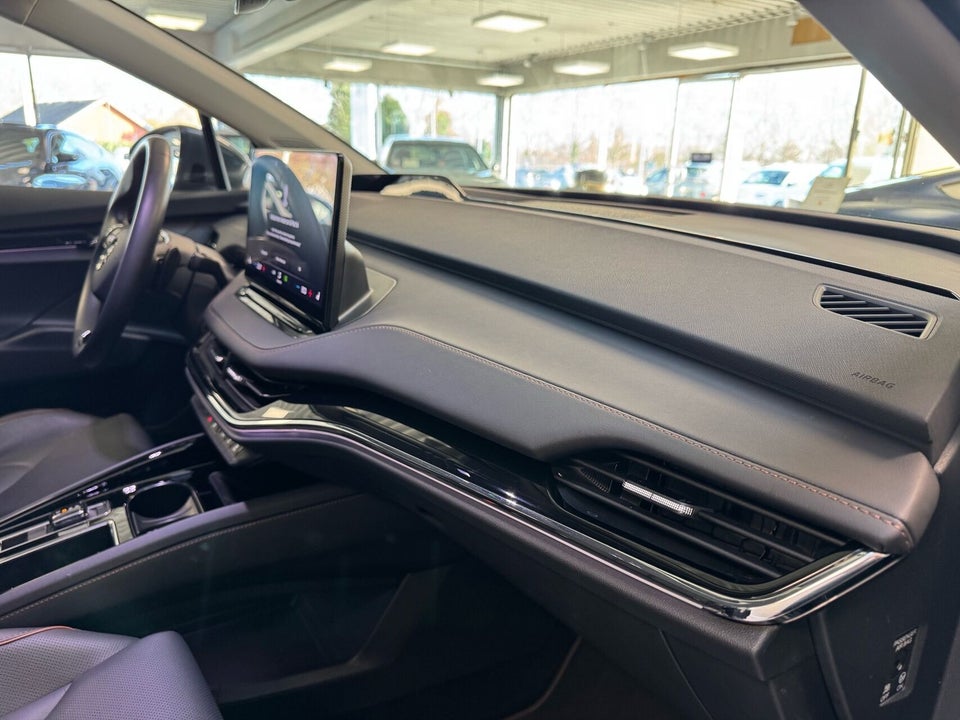 Skoda Enyaq 80 iV Selection Suite 5d