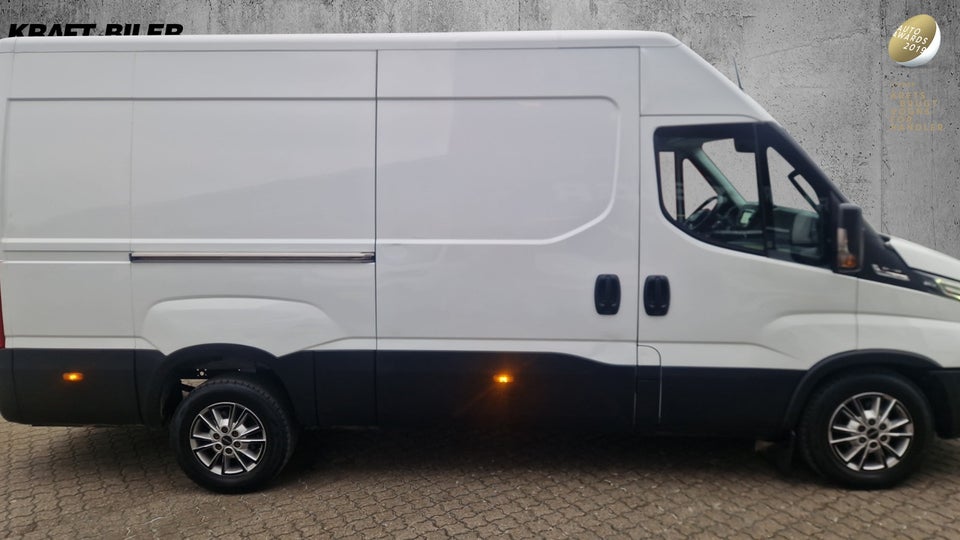 Iveco Daily 3,0 35S18 12m³ Van AG8