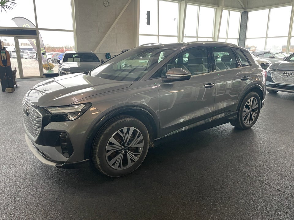 Audi Q4 e-tron 45 Progress 5d