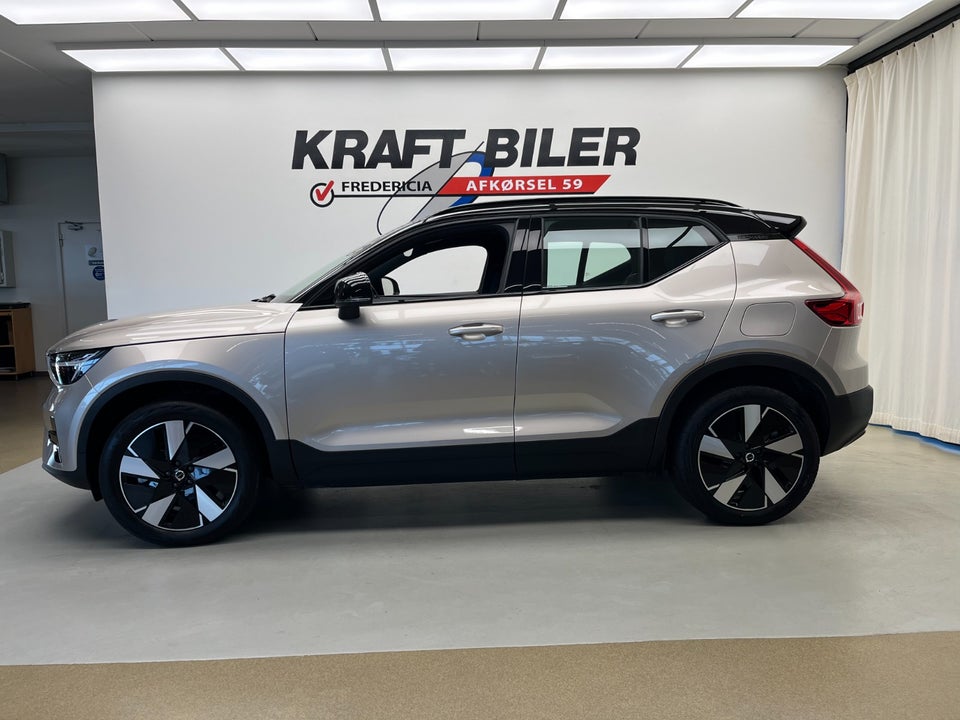 Volvo XC40 ReCharge Extended Range Plus 5d