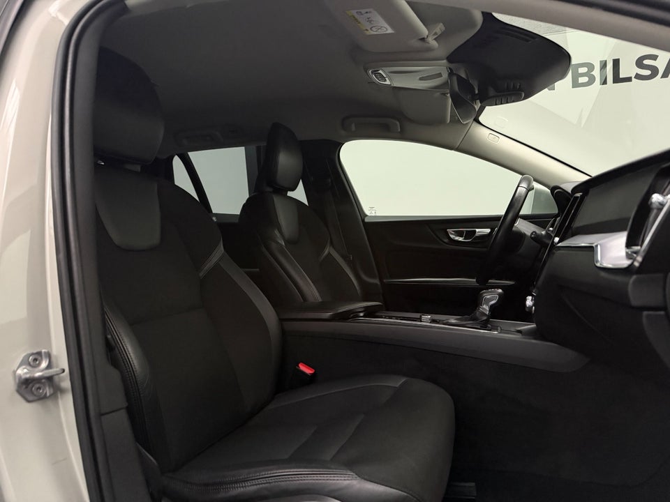 Volvo V60 2,0 D4 190 Momentum aut. 5d