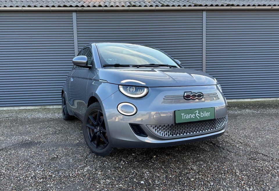 Fiat 500e 42 Icon 3d