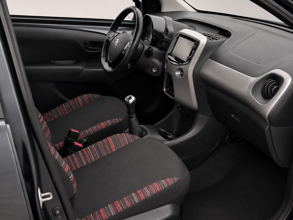 Citroën C1 1,2 PureTech Feel Complet 5d