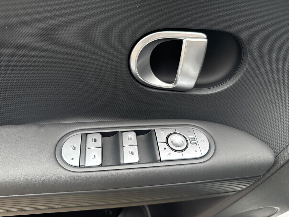 Hyundai Ioniq 5 77 Essential 5d