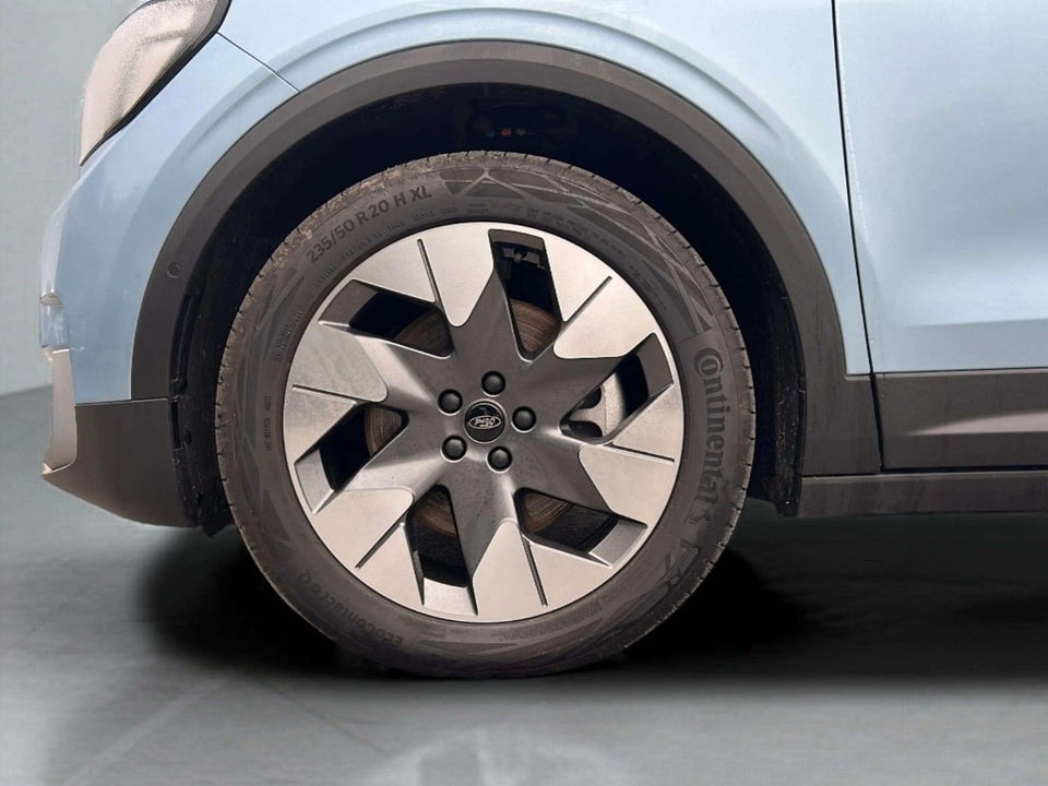 Ford Explorer 84 Premium Extended Range AWD 5d