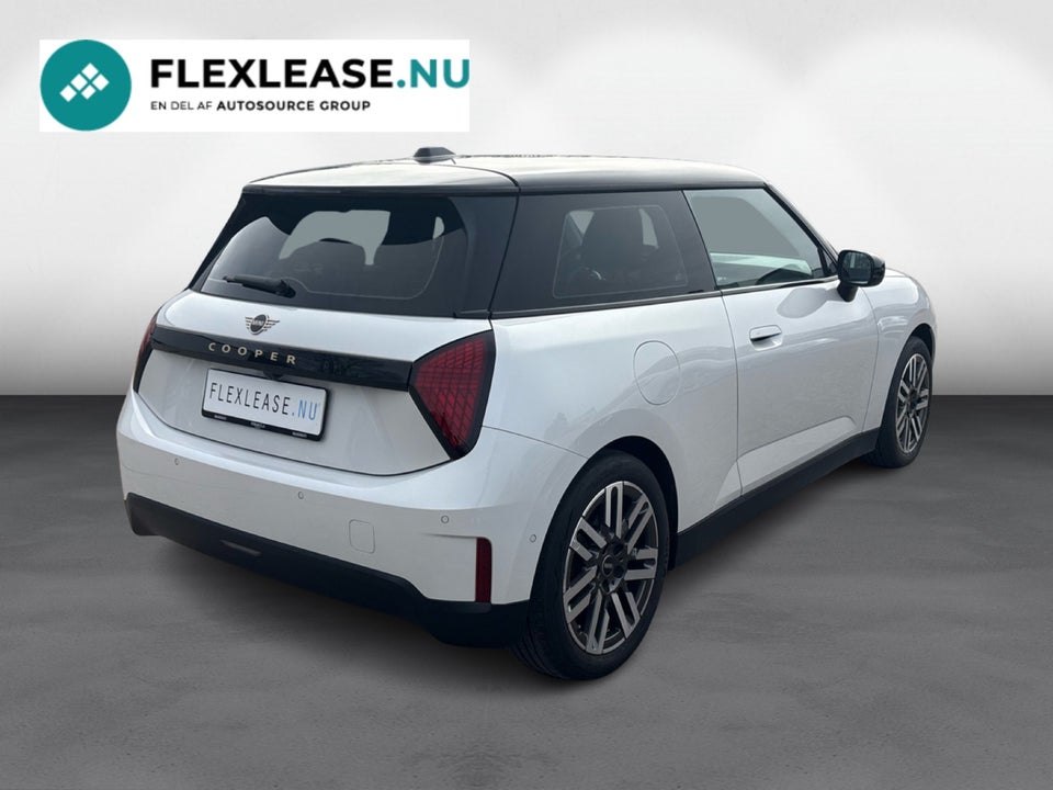 MINI Cooper E Favoured Trim M 3d