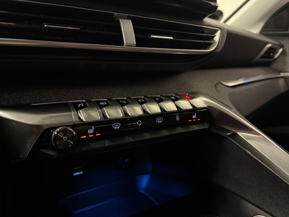 Peugeot 3008 1,5 BlueHDi 130 Allure 5d