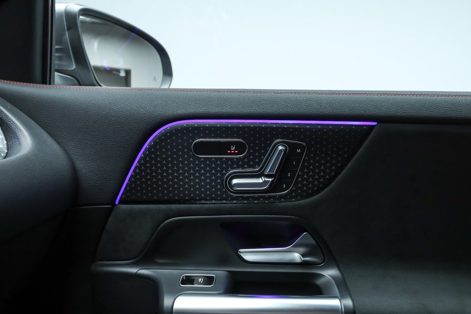 Mercedes EQA350 AMG Premium 4Matic 5d