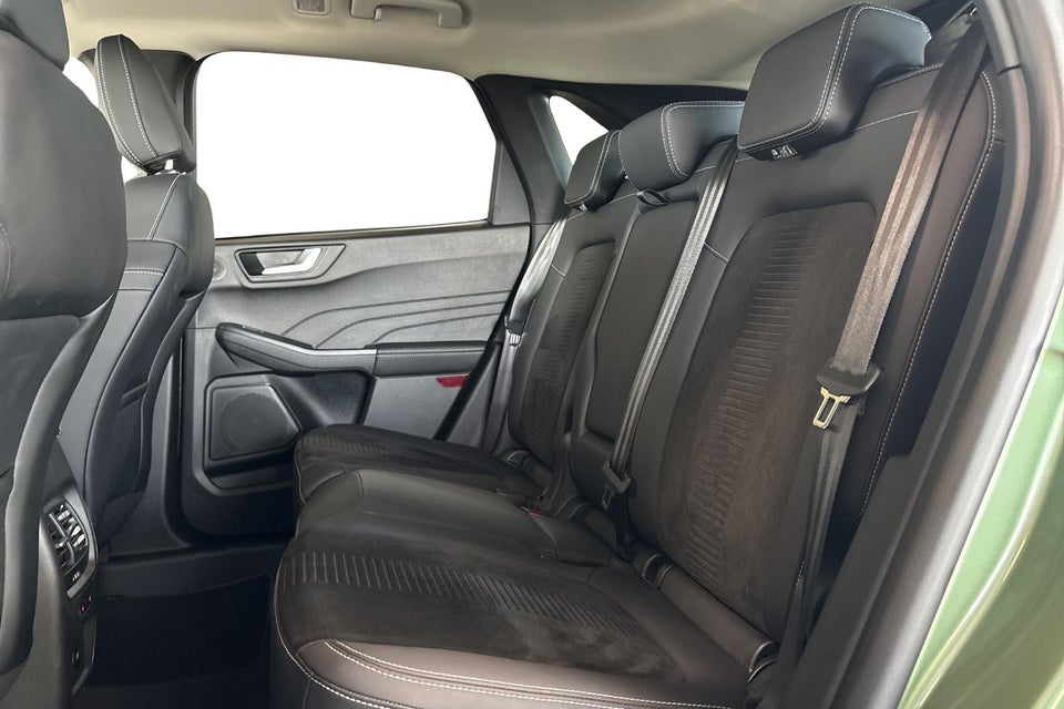 Ford Kuga 2,5 PHEV Active X CVT 5d