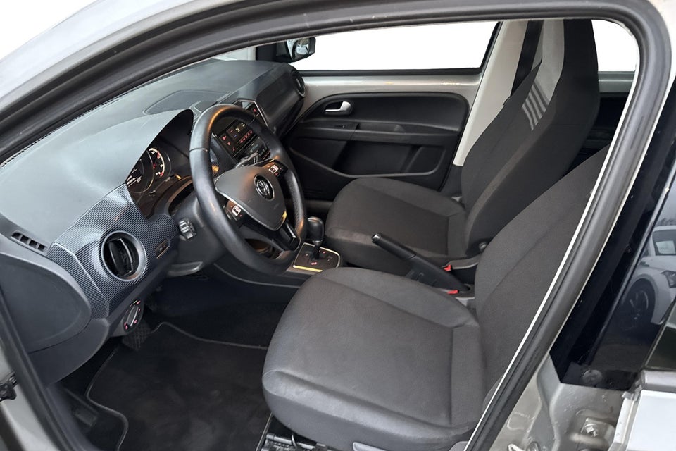 VW Up! 1,0 MPi 75 Move Up! ASG 5d