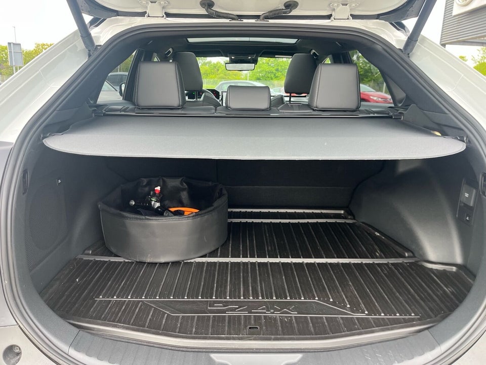Toyota bZ4X 73 Executive AWD 5d