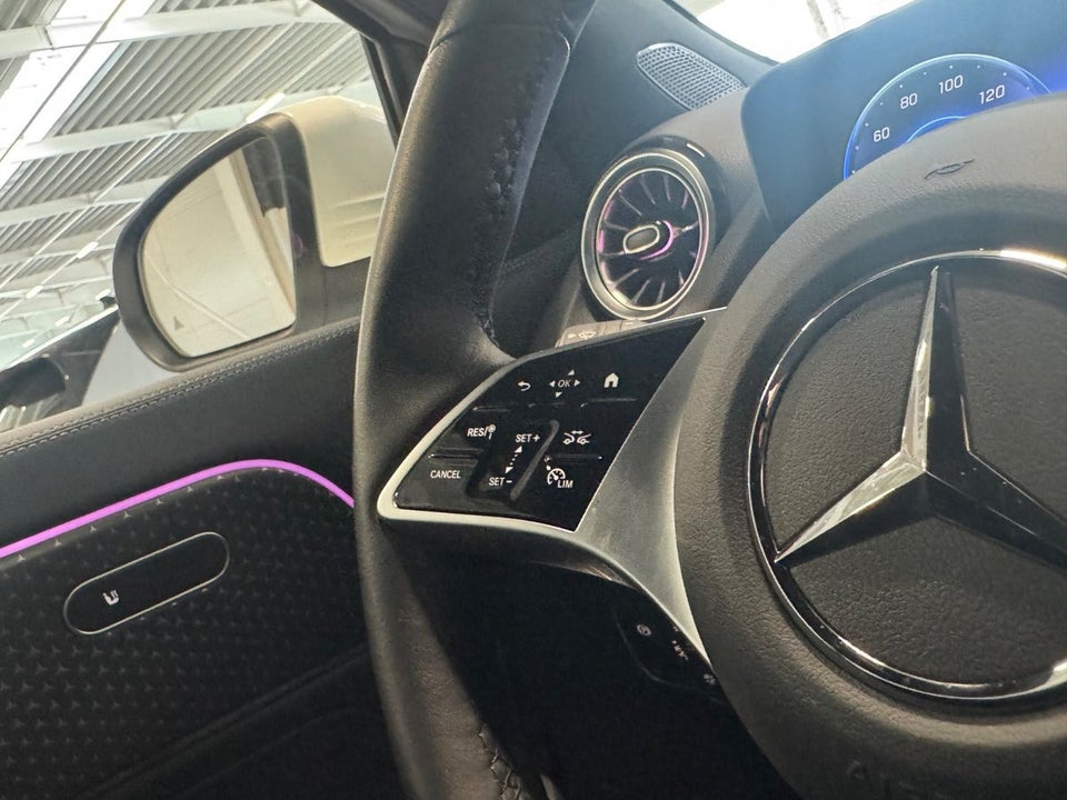 Mercedes EQA300 Progressive 4Matic 5d