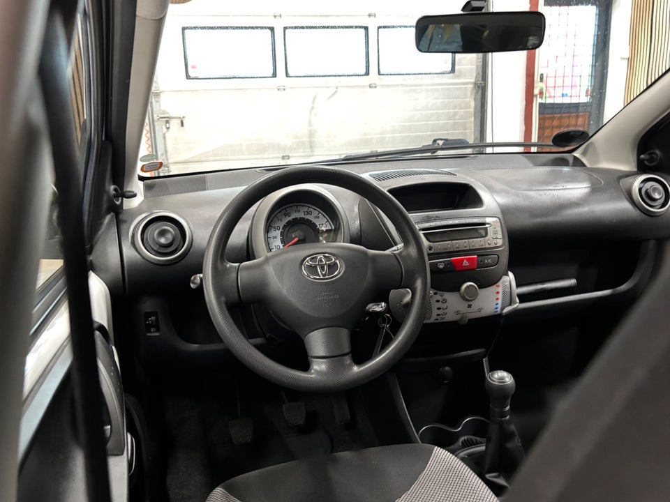 Toyota Aygo 1,0 VVT-i T2 Air 5d