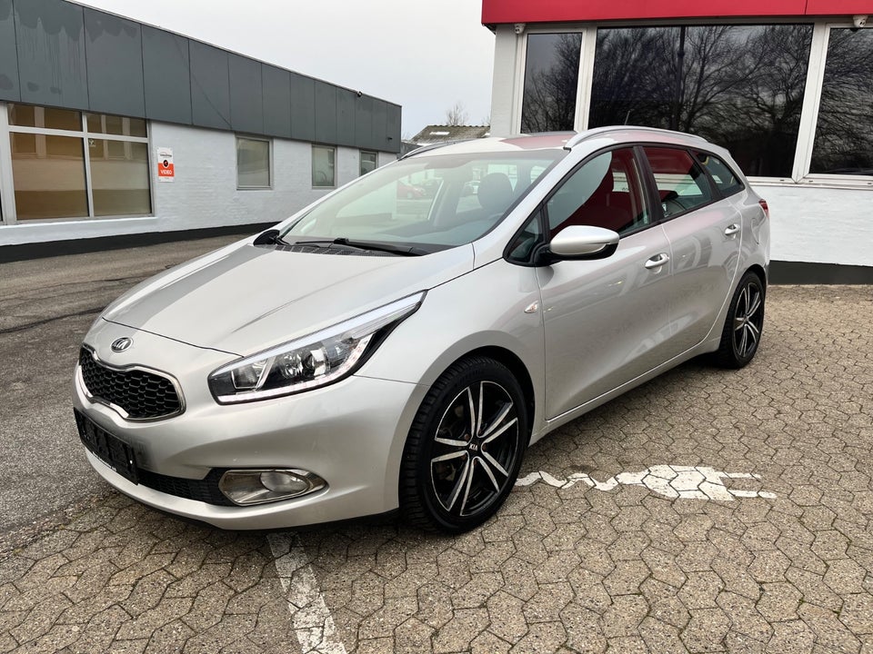 Kia Ceed 1,6 CRDi 128 Limited SW 5d