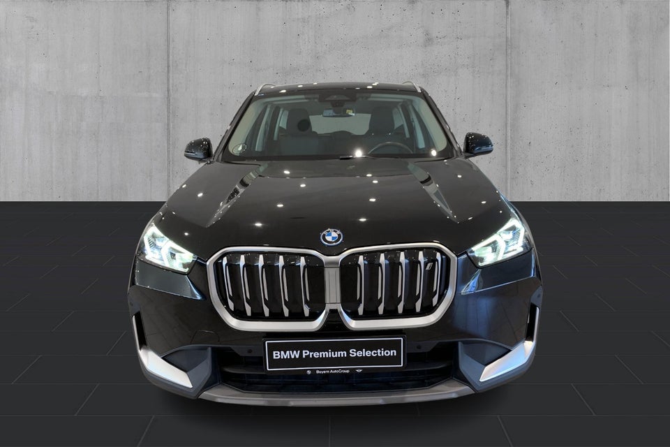 BMW iX1 xDrive30 X-Line 5d