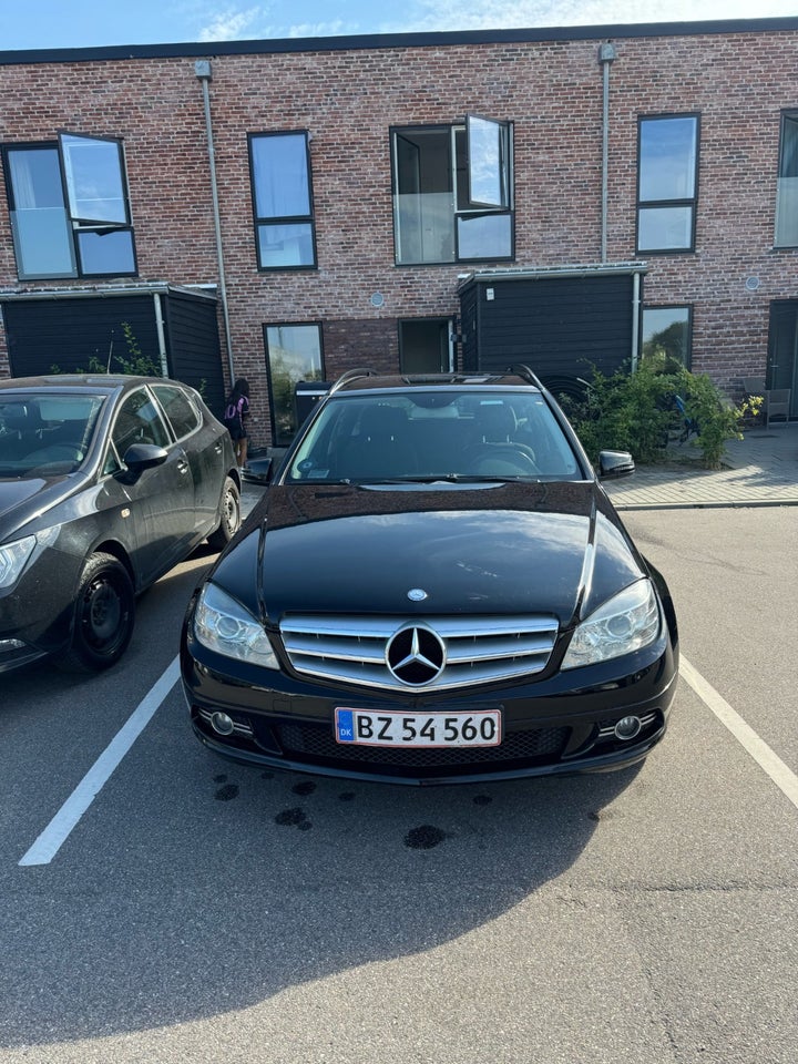 Mercedes C200 2,2 CDi stc. BE 5d