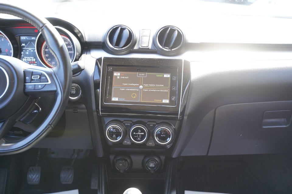 Suzuki Swift 1,2 mHybrid Exclusive 5d