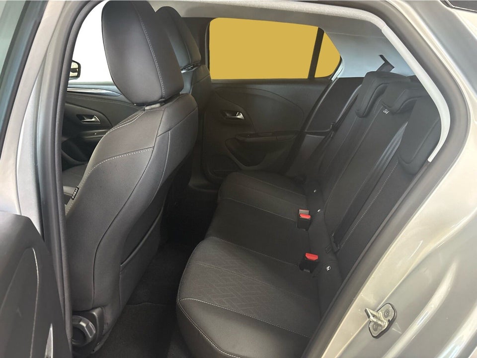 Opel Corsa 1,2 T 100 Elegance 5d