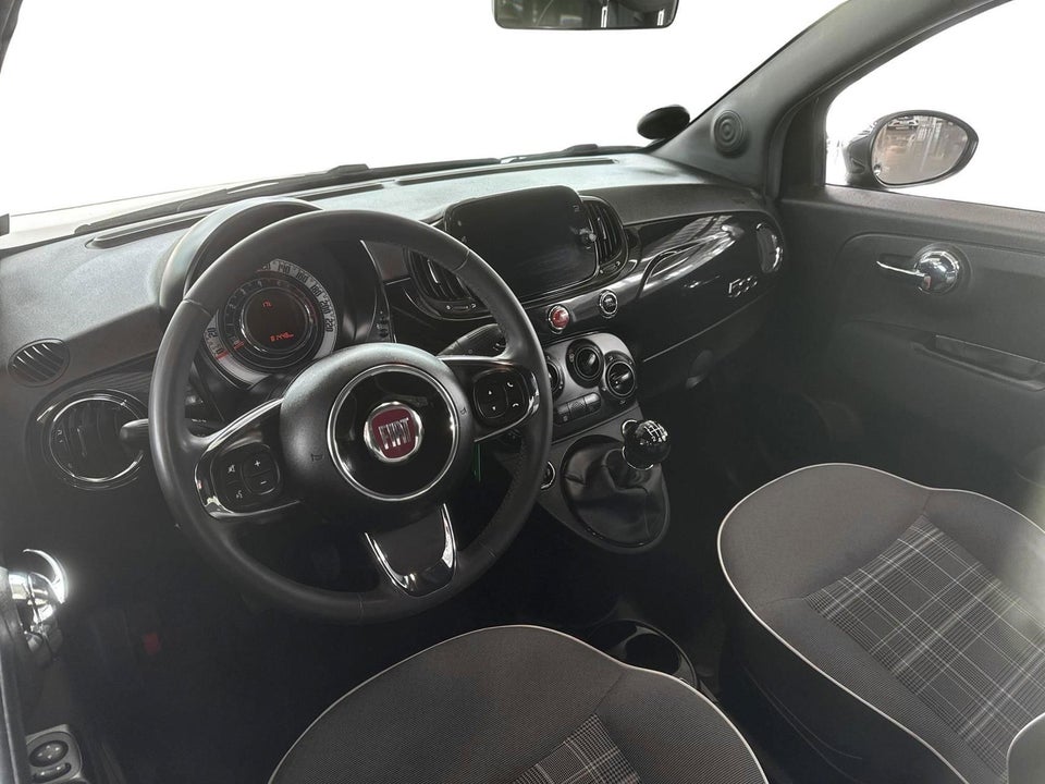 Fiat 500 1,0 Hybrid Lounge 3d