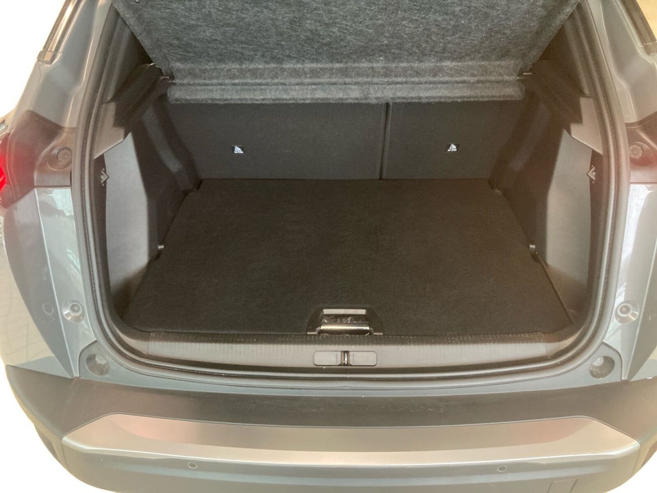 Peugeot e-2008 54 GT 5d