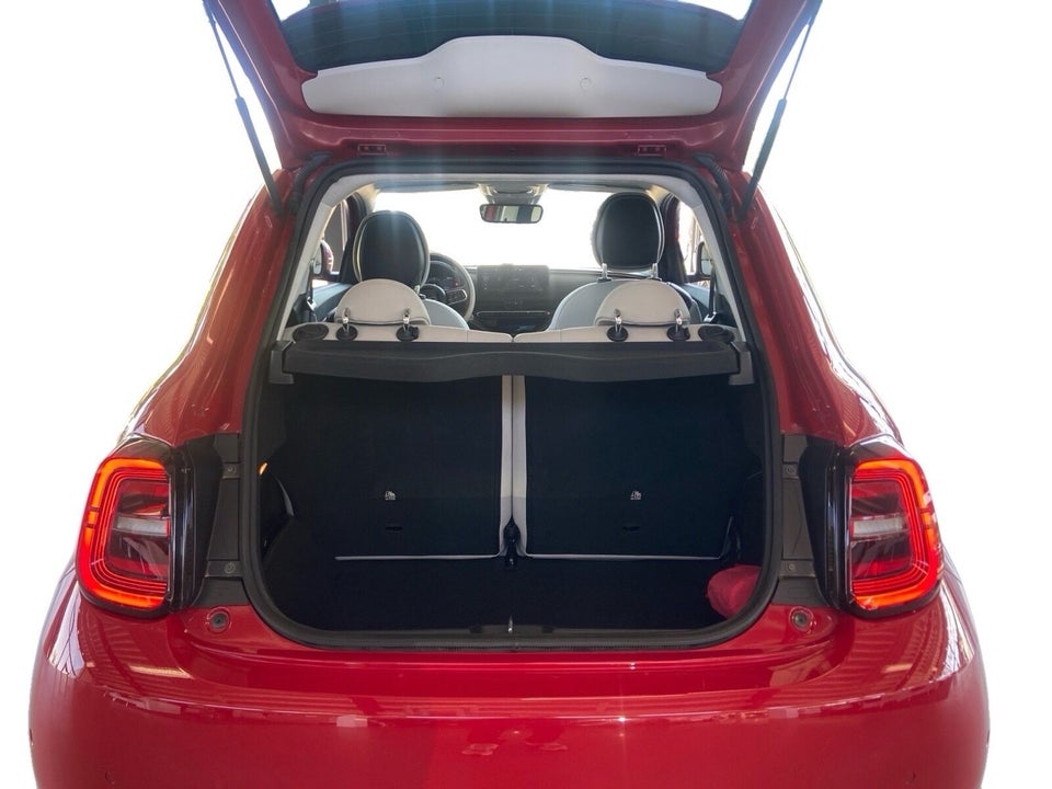 Fiat 500e 42 la Prima by Bocelli 3d