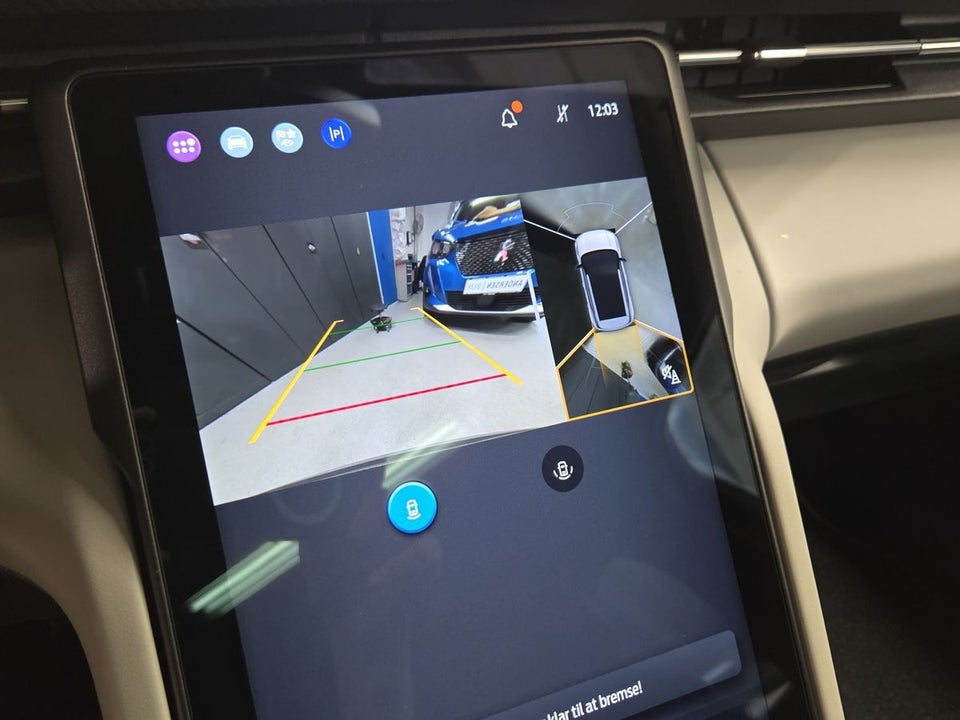 Ford Explorer 77 Premium Extended Range 5d