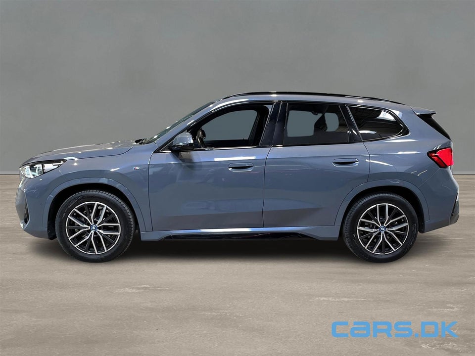 BMW iX1 xDrive30 M-Sport 5d