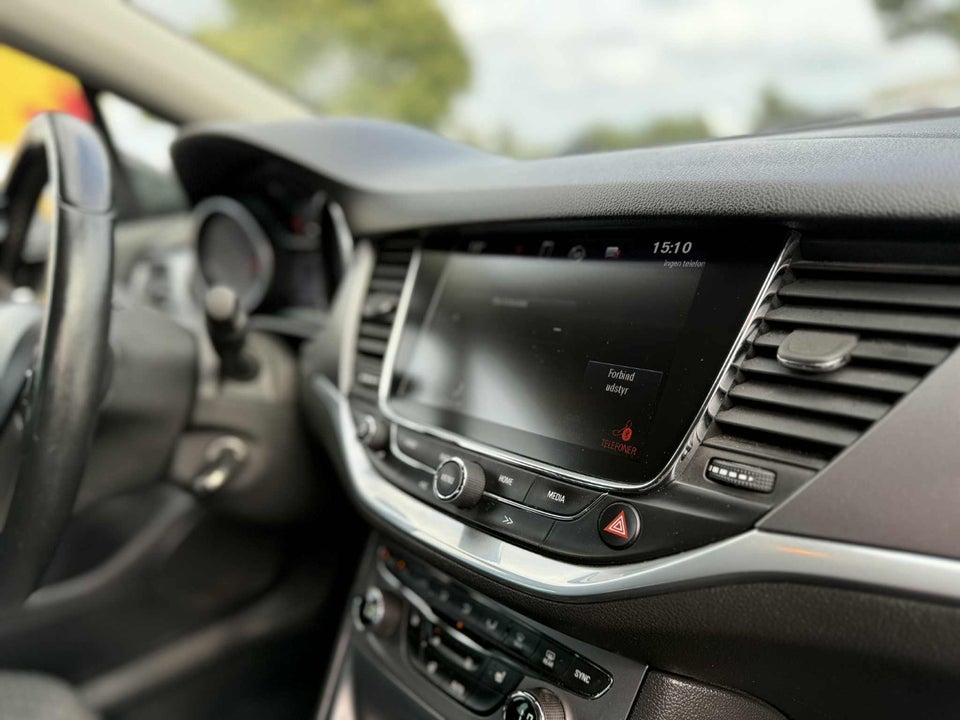 Opel Astra 1,0 T 105 Enjoy 5d