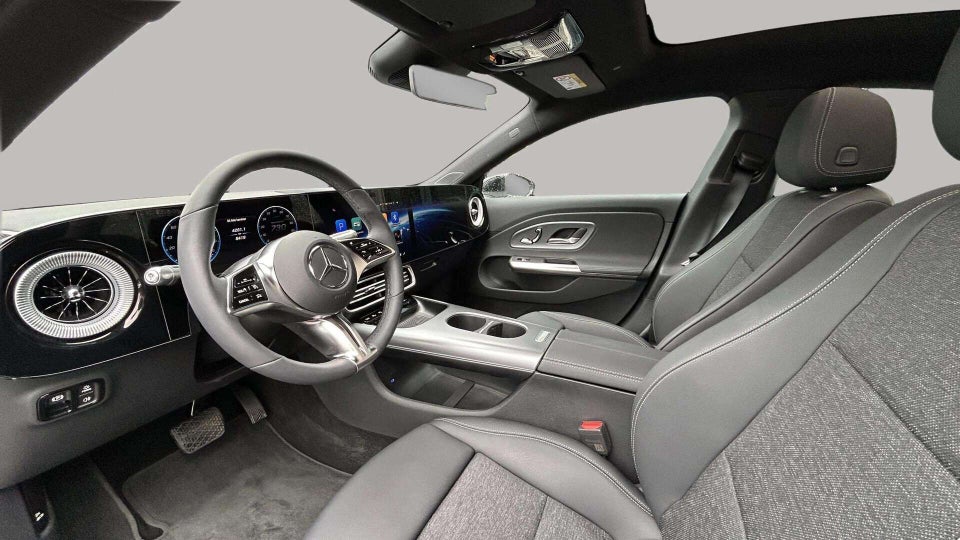 Mercedes CLA250+ EQ Progressive Premium 4d