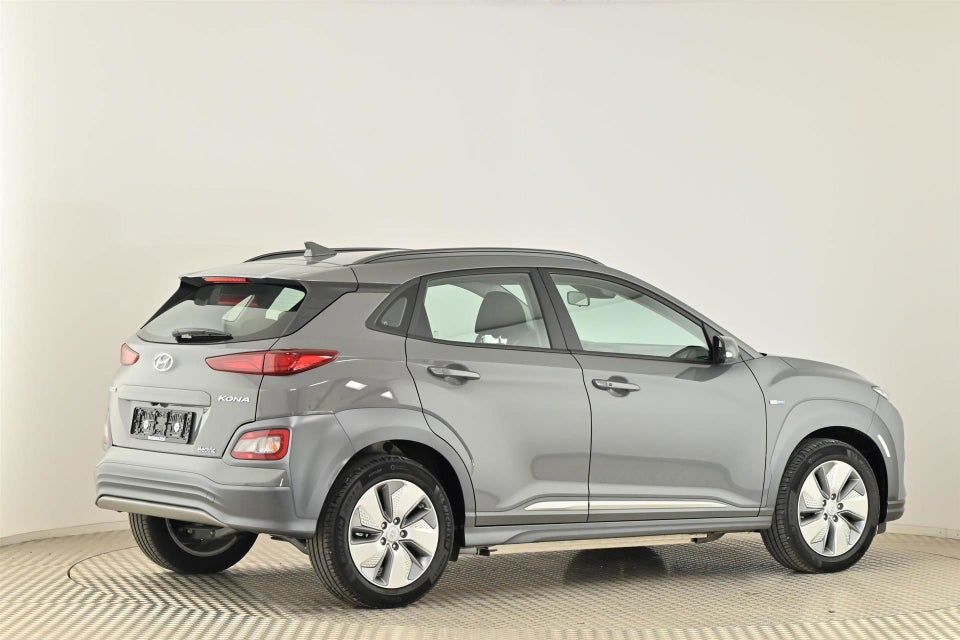 Hyundai Kona 39 EV Pure 5d