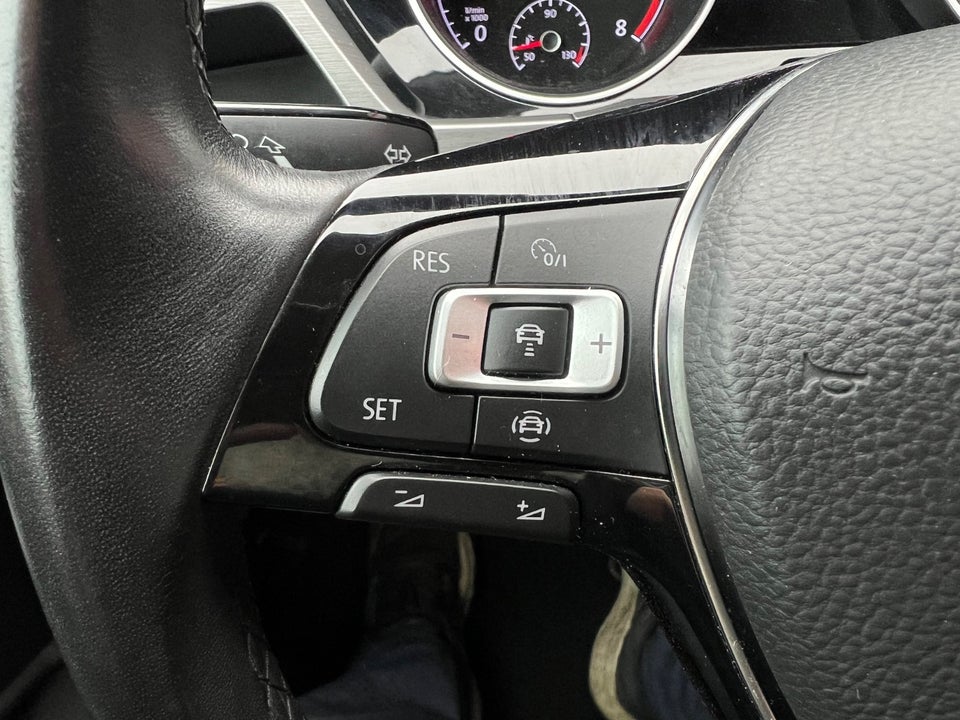 VW Touran 1,5 TSi 150 Comfortline DSG 7prs 5d