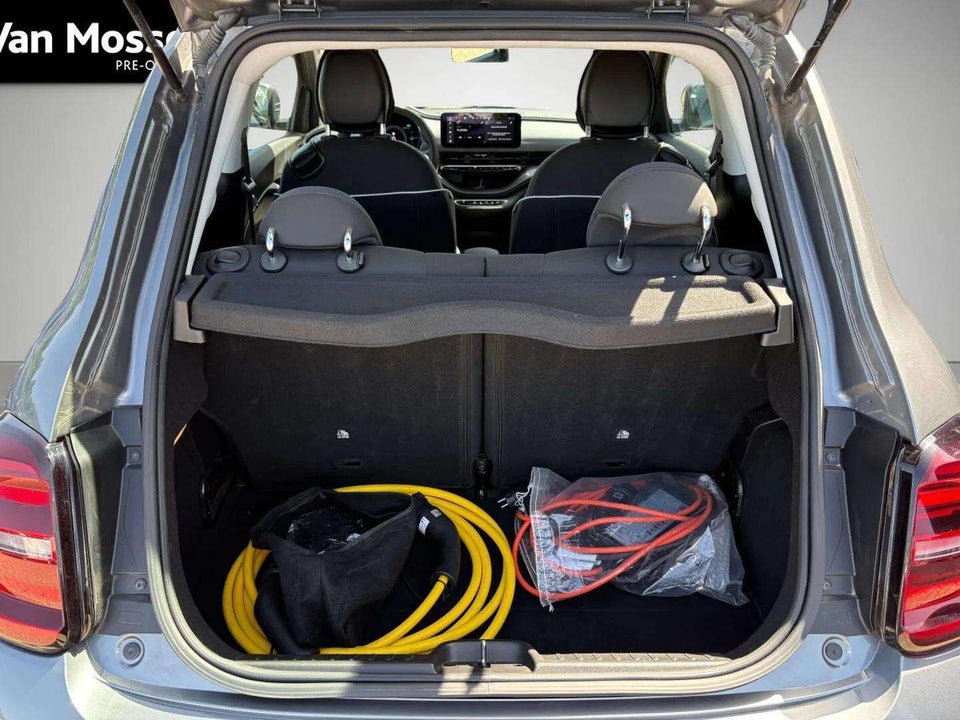 Fiat 500e 42 Icon 3d