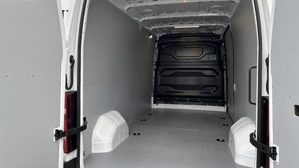 Renault Master V T35 87 E-Tech L3H2 Kassevogn Tekno