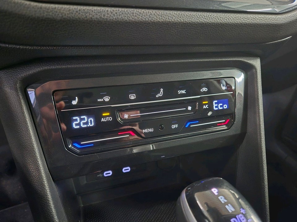 VW Tiguan 1,4 eHybrid Elegance DSG 5d