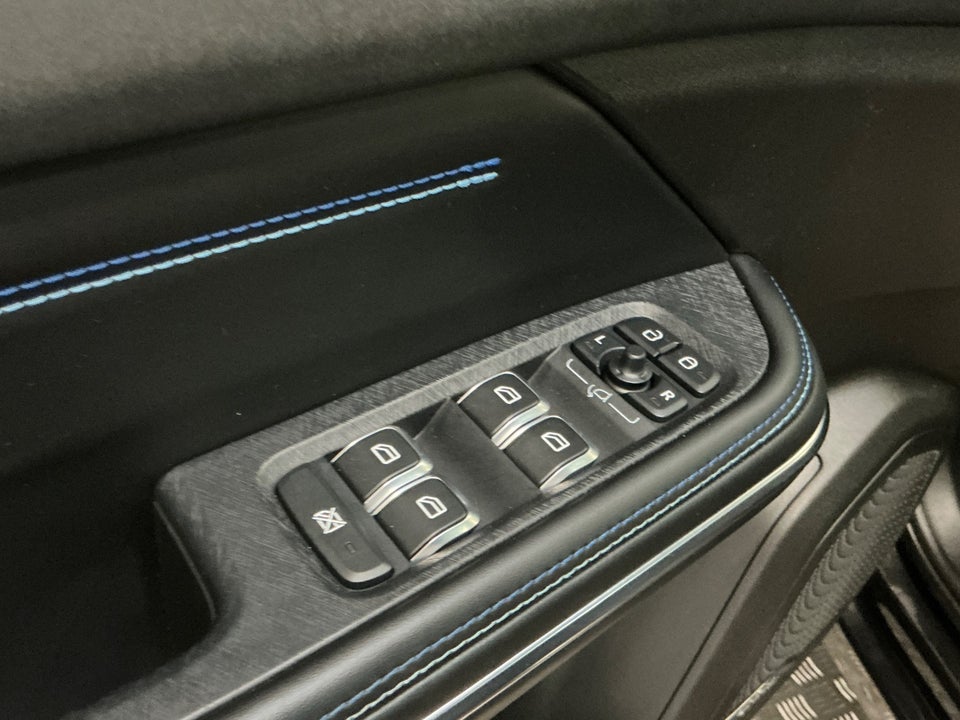 Lynk & Co 01 1,5 PHEV 5d