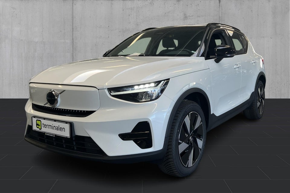 Volvo XC40 ReCharge Extended Range Core 5d