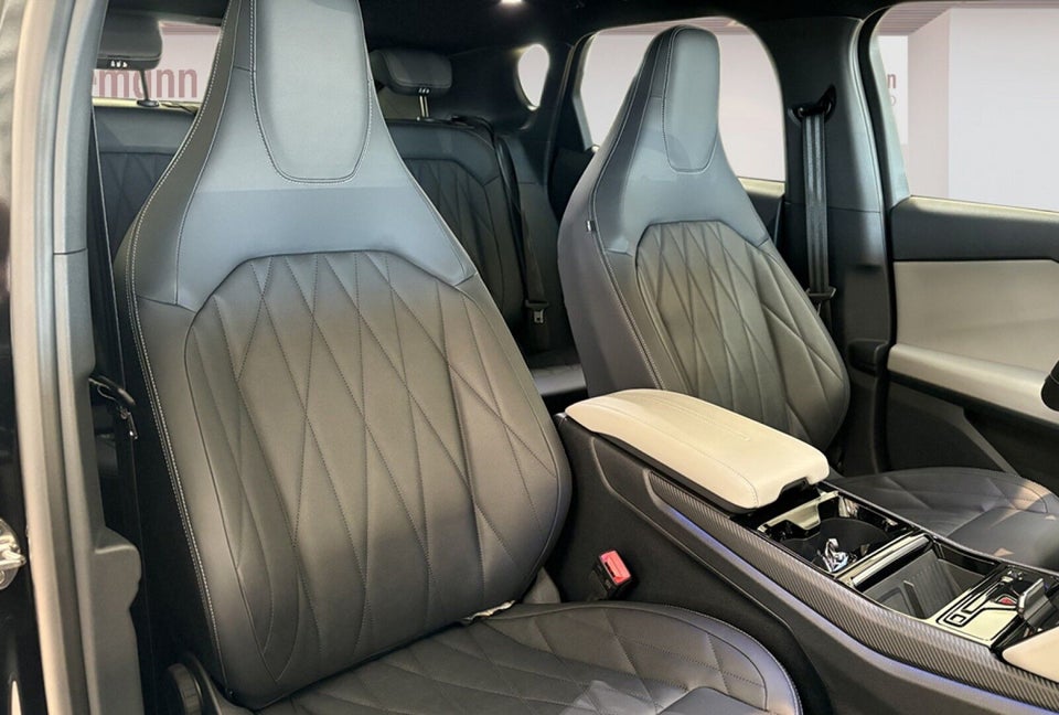 Ford Capri 77 Premium Extended Range 5d