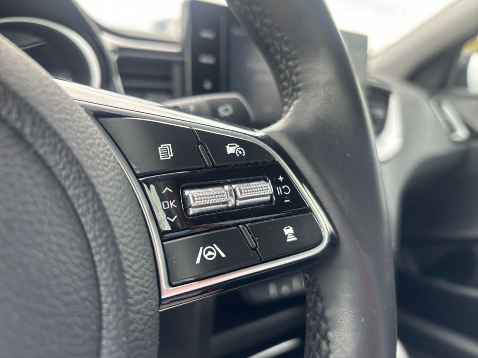Kia Ceed 1,6 PHEV Upgrade SW DCT 5d