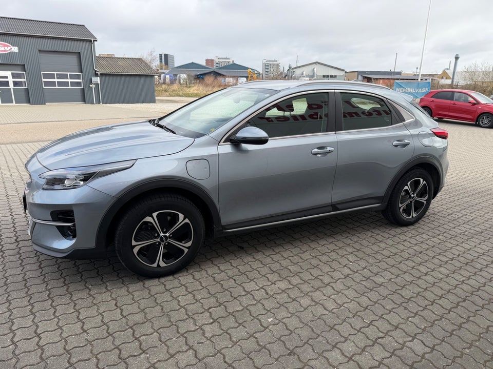 Kia XCeed 1,6 PHEV Prestige DCT 5d