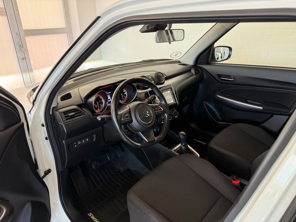 Suzuki Swift 1,2 mHybrid Exclusive 5d