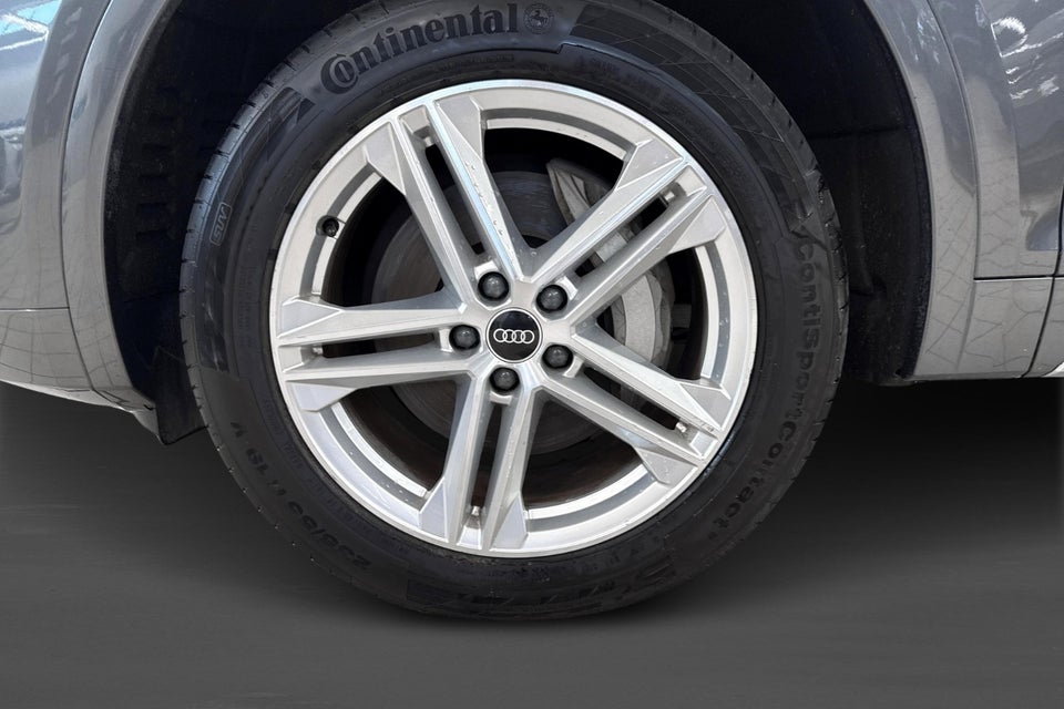 Audi Q5 50 TFSi e S-line quattro S-tr. 5d