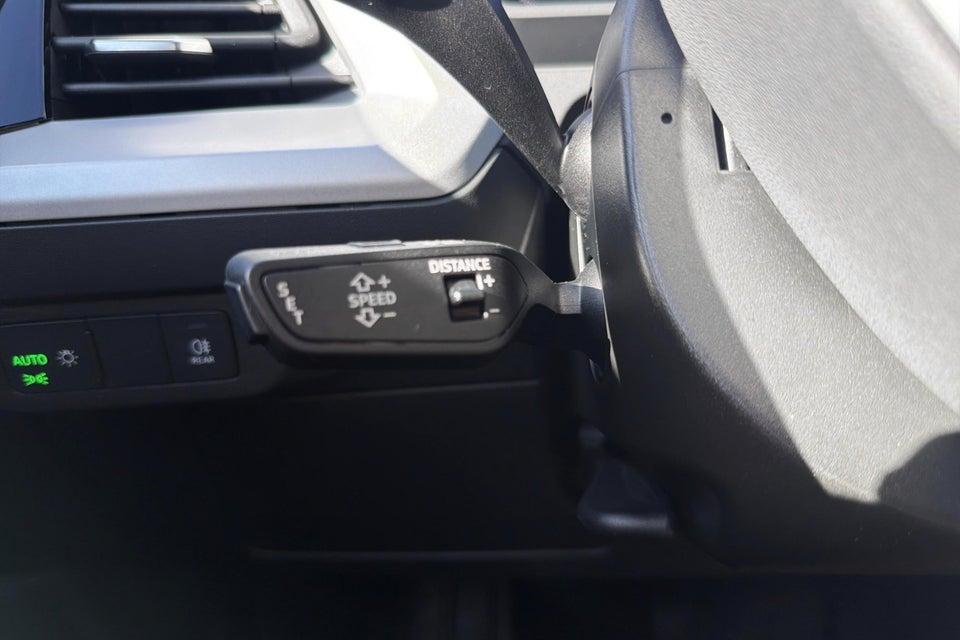 Audi Q4 e-tron 40 Attitude 5d