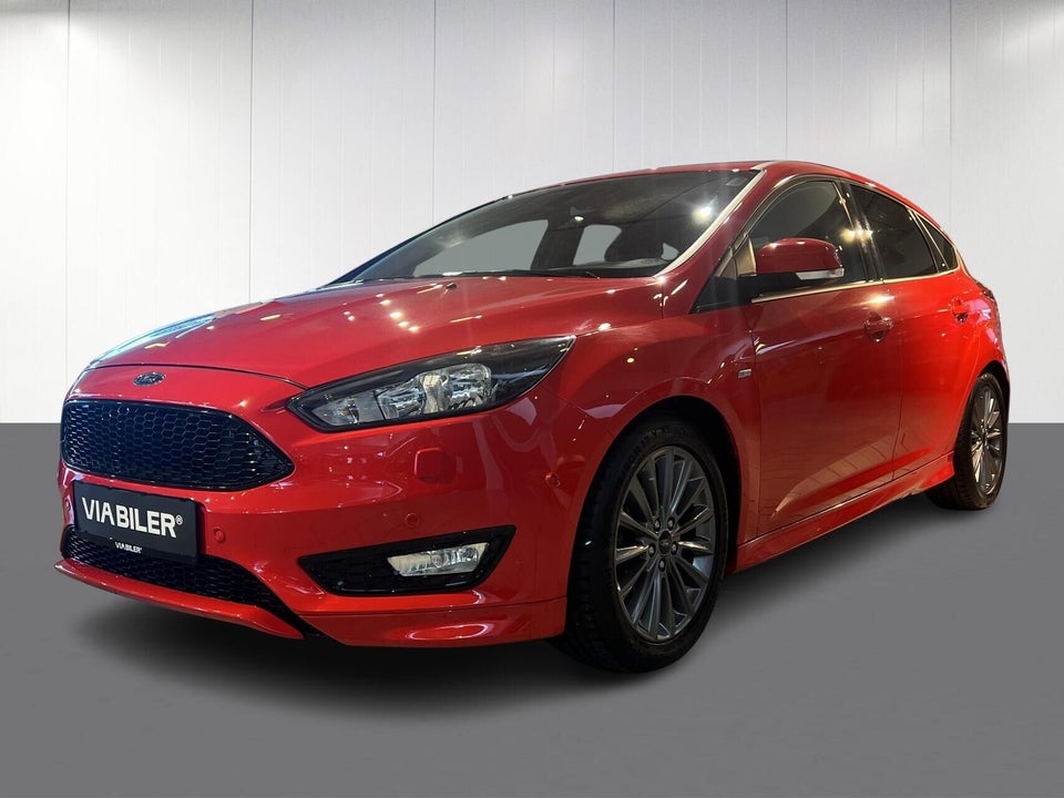 Ford Focus 1,0 SCTi 125 ST-Line+ 5d