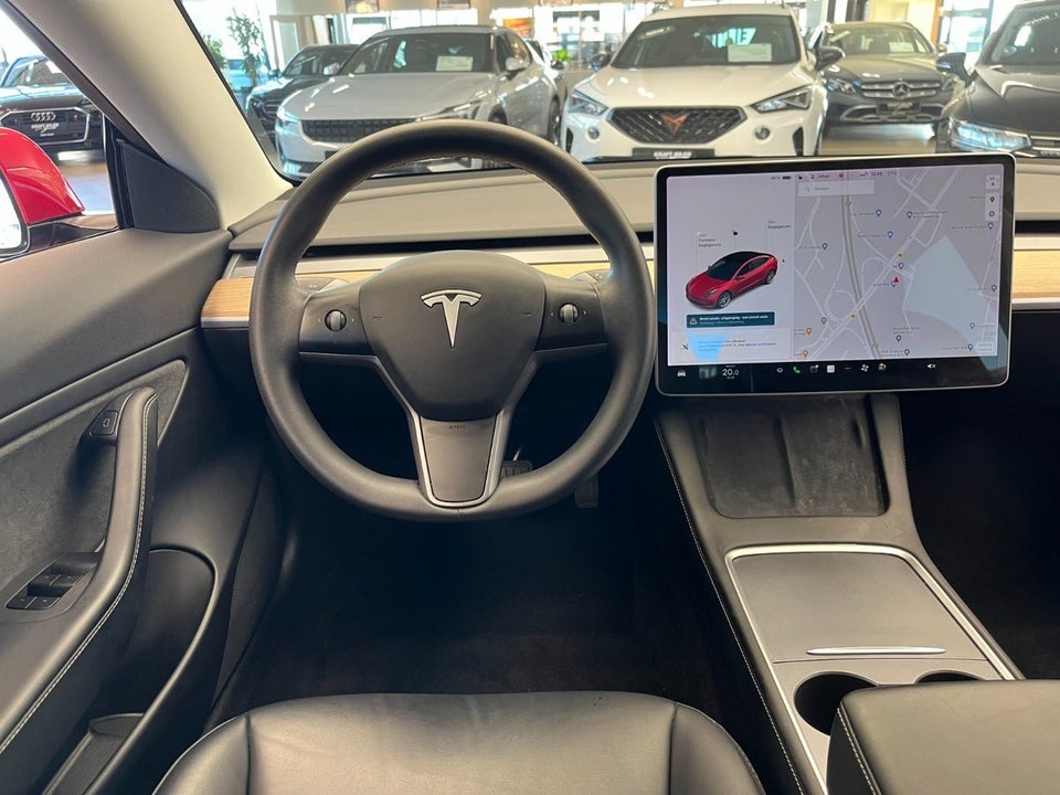 Tesla Model 3 Long Range AWD 4d