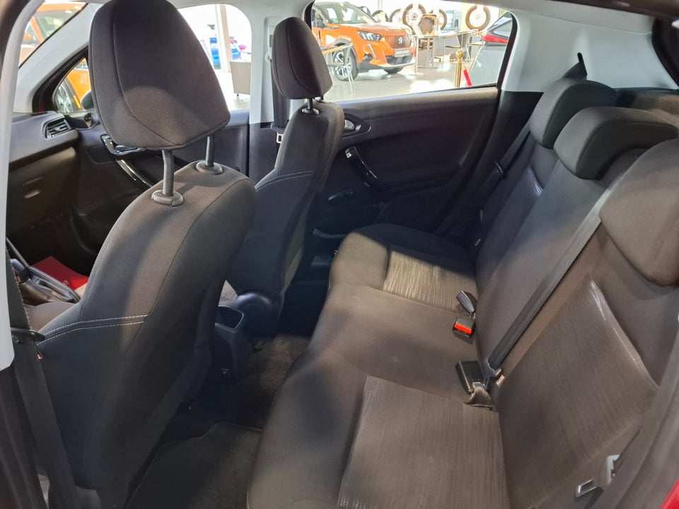 Peugeot 208 1,0 VTi Access Air 5d