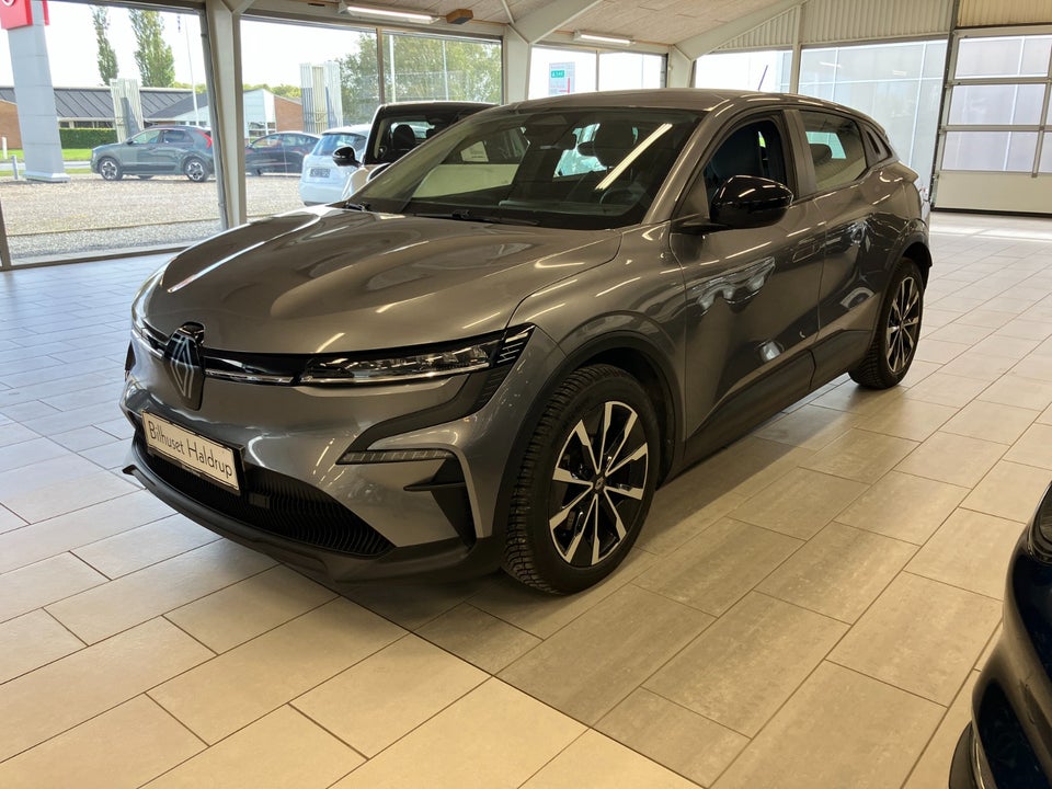 Renault Megane E-Tech 40 Techno 5d